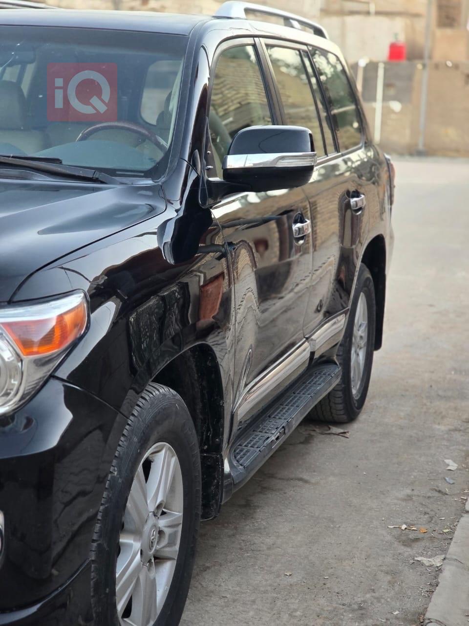 تويوتا لاندكروزر